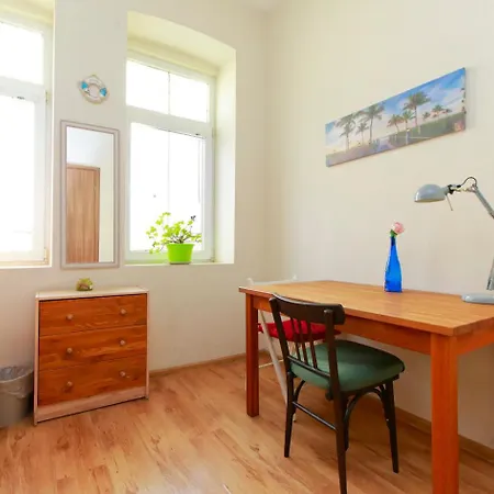 Vandrerhjem Nomado Varna