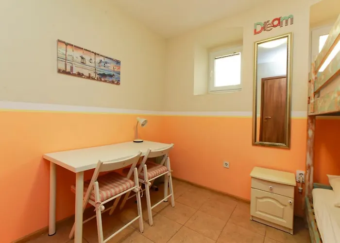 Nomado Хостел Варна